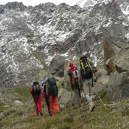 BEAS KUND TREK 